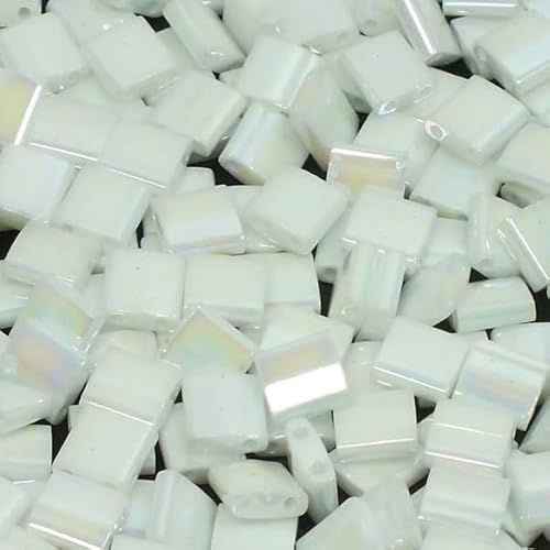 5 gramm Miyuki Tila Japaneese Glass Beads 2-hole 5 x 5 mm Opaque Rainbow White 471 von BIJOUX COMPONENTS