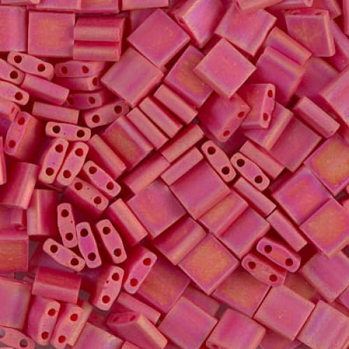 Miyuki Tila, Matte Opaque Red (#TL0408FR), size 5x5 mm, 5g von BIJOUX COMPONENTS