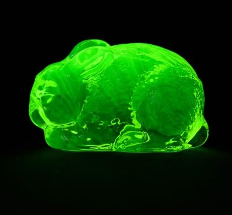 Unique uranium glass hand made decoration - rabbit, size 75x35x40mm, Czech Bohemian Glass, 1 pc Unique uranium glass hand made decoration - rabbit, size 75x35x40mm, Czech Bohemian Glass, 1 pc von BIJOUX COMPONENTS