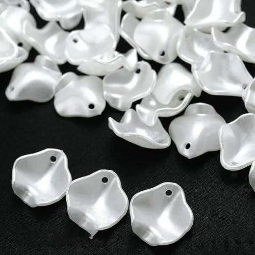 100 Stück weiße Blütenblatt-Charms aus Kunstperlen, Blumen-Acrylperlen, Anhänger zur Herstellung von DIY-Ornamenten, Haarnadeln, Handarbeiten, 15 x 16 mm von BSGUZ