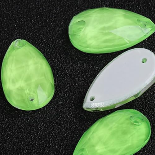 Kristalle, flache Rückseite, Tropfenform, leuchtendes Glas, für Kleider, Kleidung, zum Aufnähen auf Steinperlen zum Basteln, Grün, 11 x 18 mm, 28 Stück, Grün, 13 x 22 mm, 20 Stück Kristalle, flache Rückseite, Tropfenform, leuchtendes Glas, für Kleider, Kleidung, zum Aufnähen auf Steinperlen zum Basteln, Grün, 11 x 18 mm, 28 Stück, Grün, 13 x 22 mm, 20 Stück von BWUHDKS