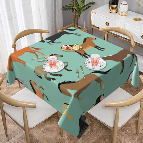 Nahtloses Muster mit Pferden im flachen Stil, quadratisch, staubdicht, wasserdicht, Tischdecke, 139,7 x 139,7 cm Nahtloses Muster mit Pferden im flachen Stil, quadratisch, staubdicht, wasserdicht, Tischdecke, 139,7 x 139,7 cm von BYwenhopnbs