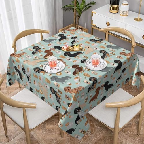 Niedliche mintfarbene Dackel und Kaffee, quadratische, staubdichte Tischdecke, wasserdichte Tischdecke, 139,7 x 139,7 cm von BYwenhopnbs