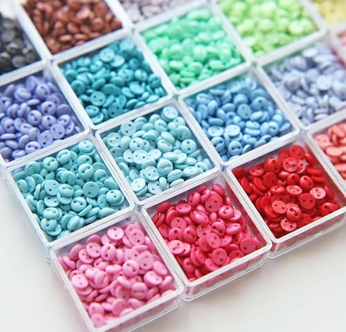 BZSQD 100 Stück 5 mm Mini-Harz-Runde 2-Loch-Knöpfe für Puppenkleidung, Mini-Knöpfe für Nähprojekte, Puppenhaus-DIY von BZSQD