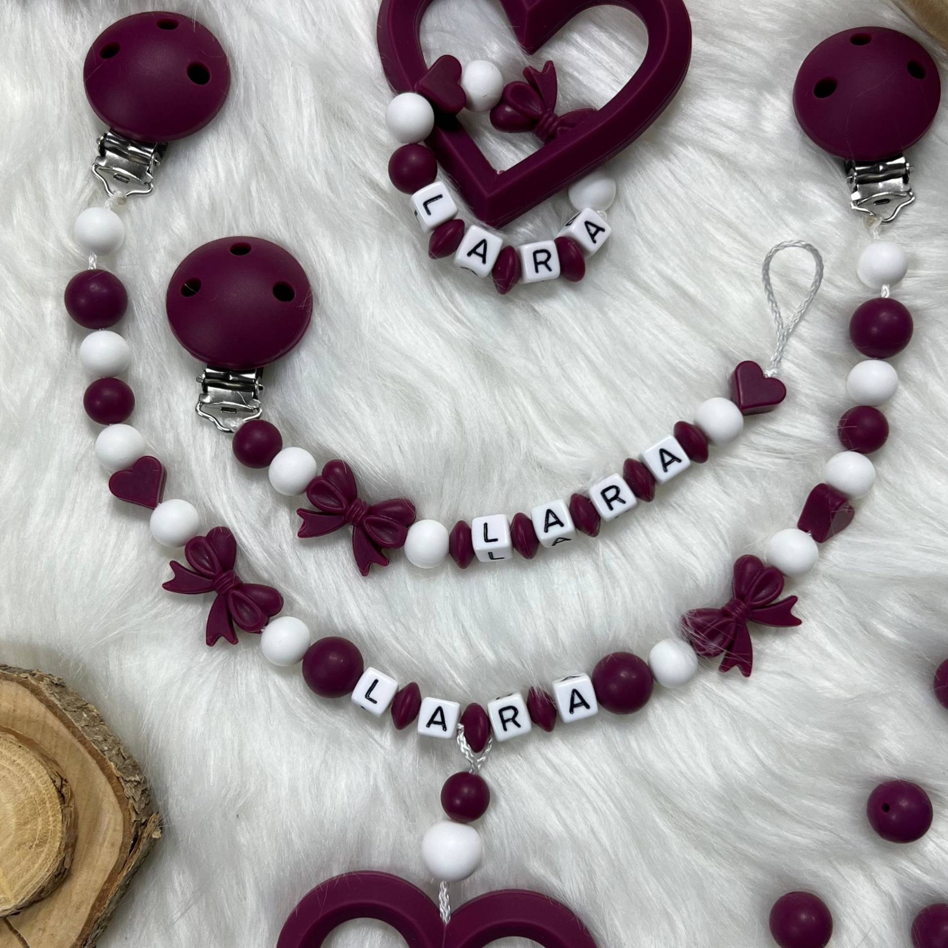 Set L | Greifling, Schnullerkette, Kinderwagenkette, Design Dark Red | Personalisiert Unikat Handgefertigt Geschenk Set L | Greifling, Schnullerkette, Kinderwagenkette, Design Dark Red | Personalisiert Unikat Handgefertigt Geschenk von BabyKettchen