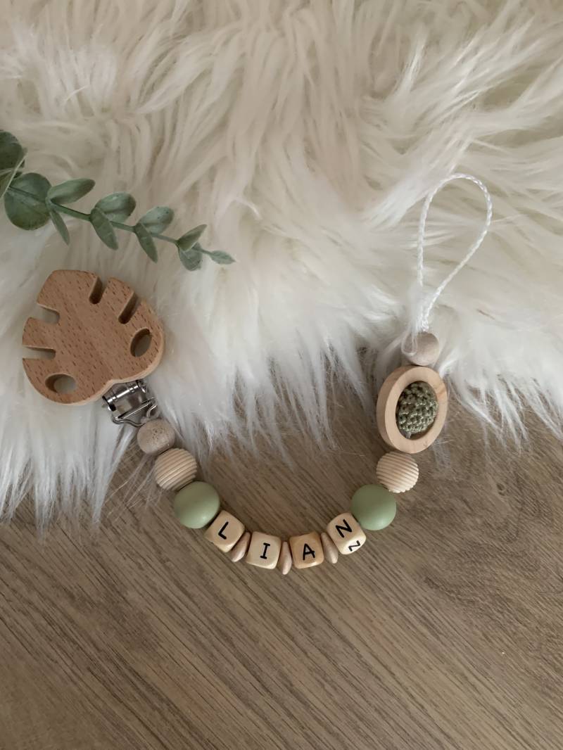 Schnullerkette Mit Namen Für Junge Und Mädchen | Babylino von BabylinoShop