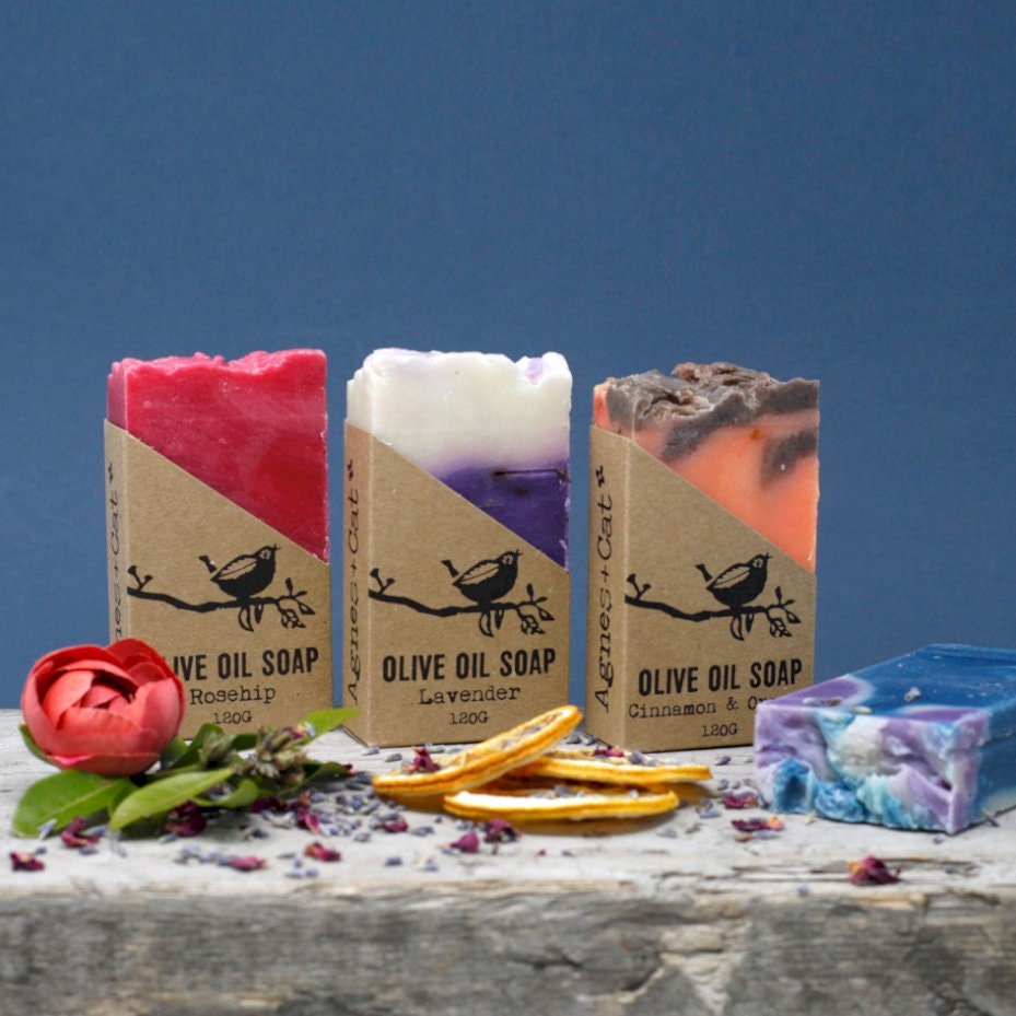 Olivenöl Seife, 120 G Agnes&cat, Frei Von Sls Und Parabenen, Vegan-Freundlich, Palmöl, Geschenk, Muttertag, Vatertag, Weihnachten Olivenöl Seife, 120 G Agnes&cat, Frei Von Sls Und Parabenen, Vegan-Freundlich, Palmöl, Geschenk, Muttertag, Vatertag, Weihnachten von BadebombenBoutique