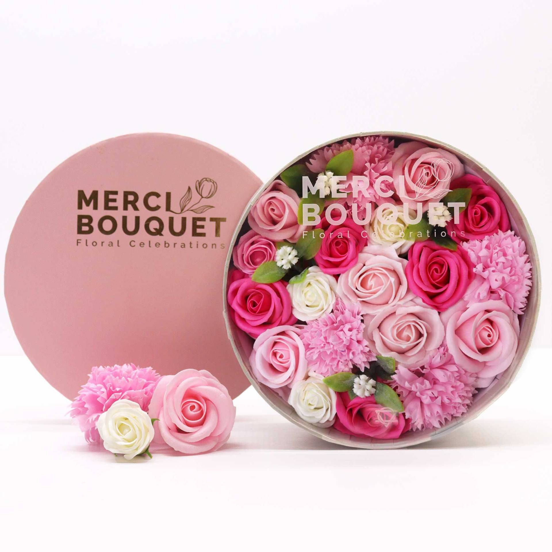 Seifenblumen-Geschenkboxen, Wohlfühl Set, Seifenblumen, Geschenkidee, Dankeschön, Abschied, Geburt, Muttertag, Valentinstag, Weihnachten Seifenblumen-Geschenkboxen, Wohlfühl Set, Seifenblumen, Geschenkidee, Dankeschön, Abschied, Geburt, Muttertag, Valentinstag, Weihnachten von BadebombenBoutique