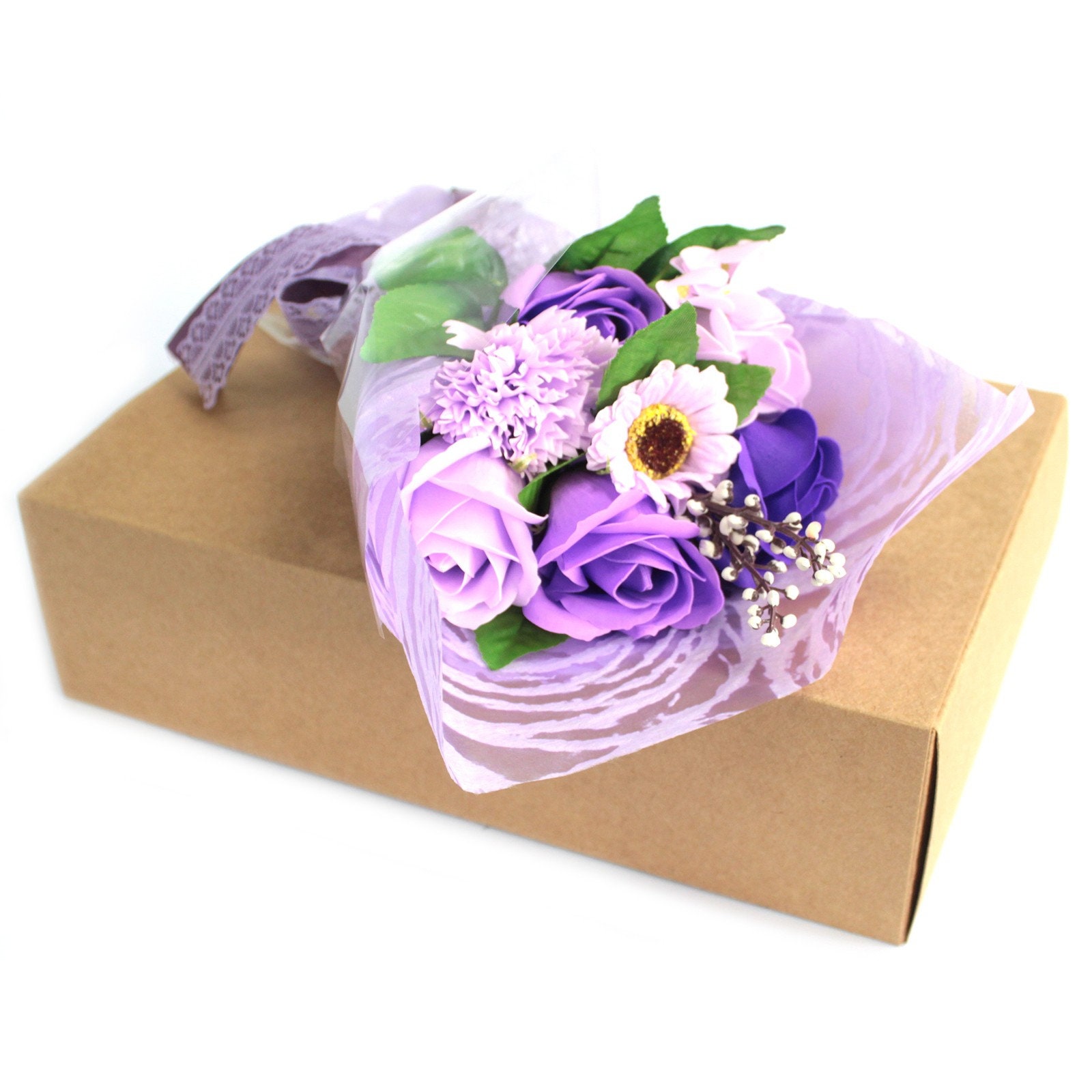 Seifenblumenbouquet Mit Schachtel, Seifenblumen, Seife, Bouquet, Blumenstrauß, Geschenk, Hochzeit, Valentinstag, Muttertag, Dekotraumgeschenk, Luxus Seifenblumenbouquet Mit Schachtel, Seifenblumen, Seife, Bouquet, Blumenstrauß, Geschenk, Hochzeit, Valentinstag, Muttertag, Dekotraumgeschenk, Luxus von BadebombenBoutique