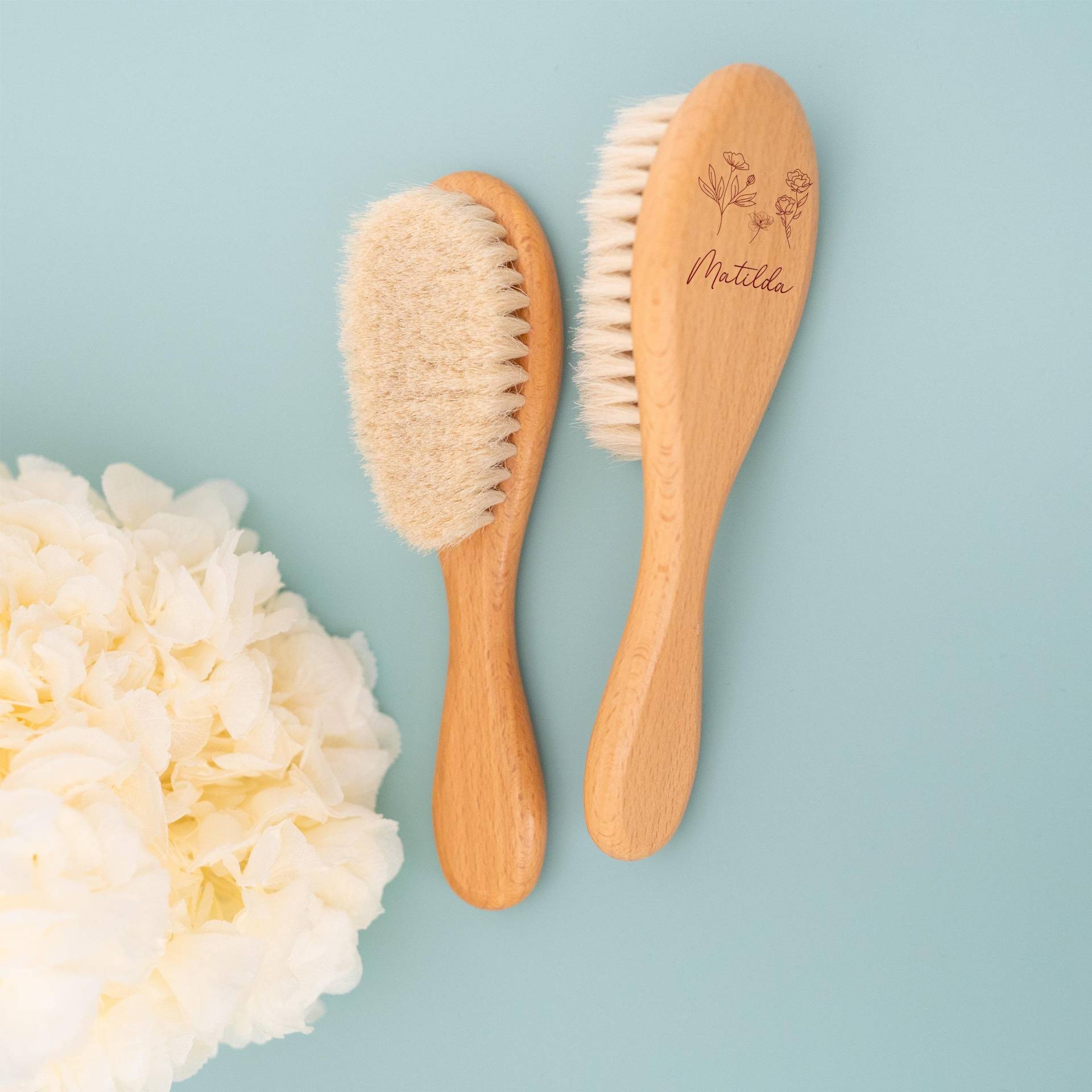 Haarbürste Baby, Babybürste, Taufgeschenk, Babygeschenke, Geburt, Babypflege, Babyparty, Personalisiertes Geschenk Geburt Haarbürste Baby, Babybürste, Taufgeschenk, Babygeschenke, Geburt, Babypflege, Babyparty, Personalisiertes Geschenk Geburt von BaerenfreundeDE