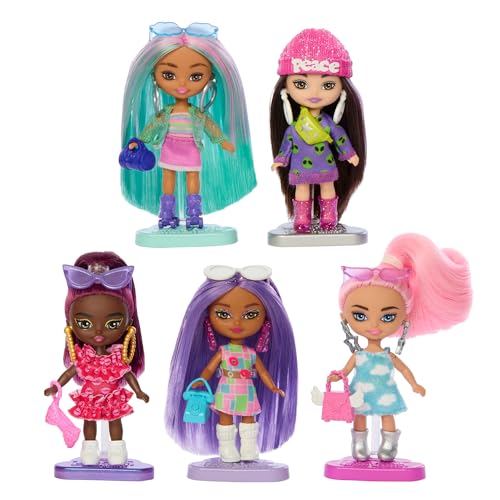 Barbie Extra Mini Minis Set - 5 kleine Puppen mit Puppenständern, bunt, modisch und vielfältige Accessoires mit zahlreichen Modedetails, für Kinder ab 6 Jahren, HPN09 von Barbie