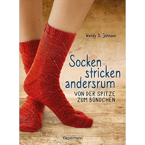 Buch "Socken stricken andersrum - Von der Spitze zum Bündchen" von Bassermann