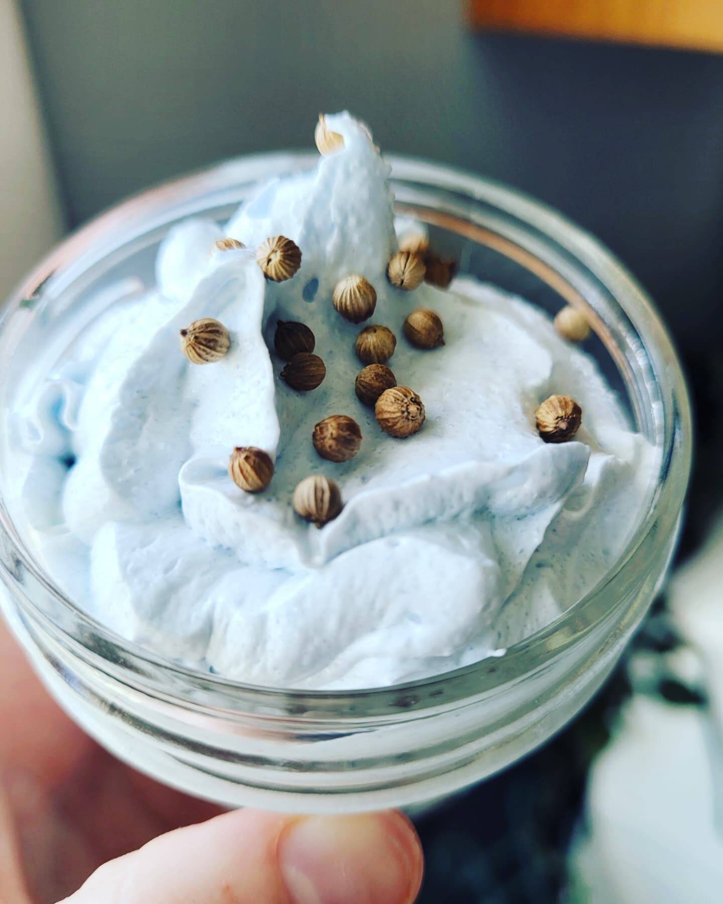 Holzfäller Zuckerpeeling Seife Holzfäller Zuckerpeeling Seife von BeautyBeeSoap