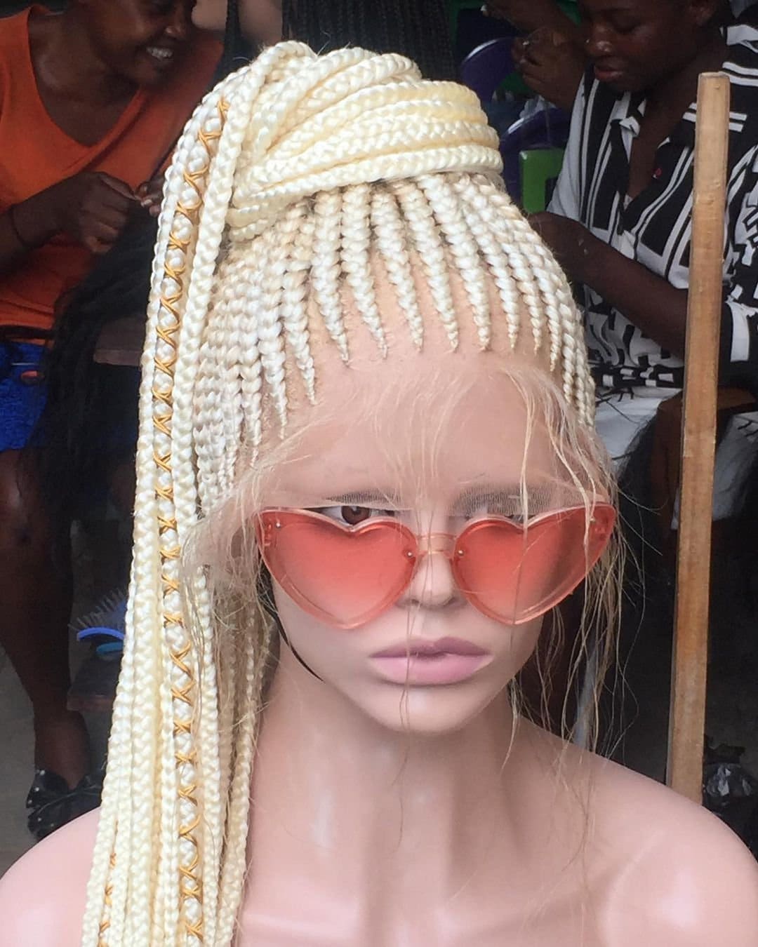 Blonde Cornrow Zopfperücke, Cornrows Volle Spitzeperücke, Geflochtene Perücke, Zöpfe Geschenke Für Frauen, Schwarze Frauenperücke, Handgemachte Blonde Cornrow Zopfperücke, Cornrows Volle Spitzeperücke, Geflochtene Perücke, Zöpfe Geschenke Für Frauen, Schwarze Frauenperücke, Handgemachte von Beautyhubb