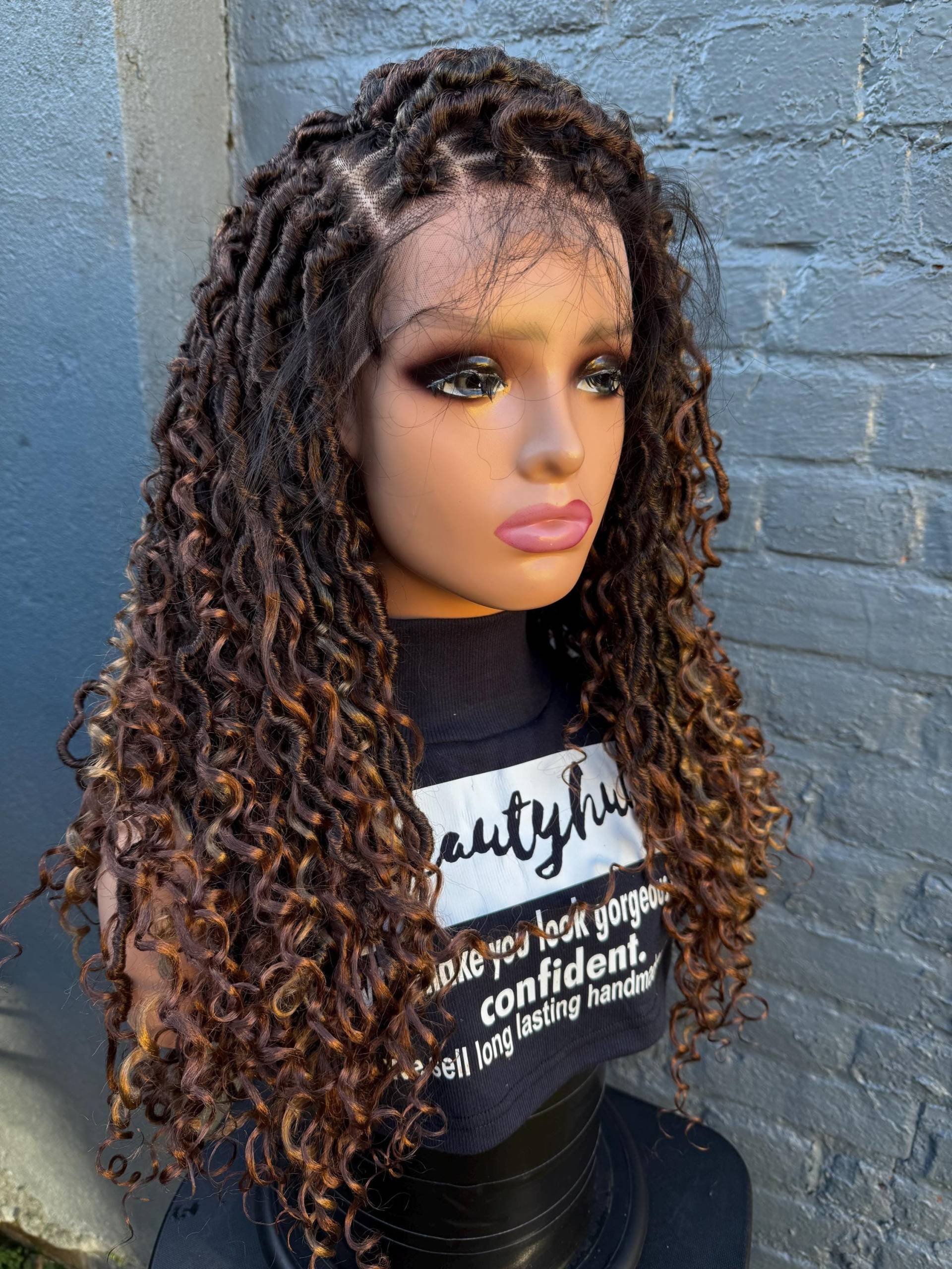 Front Lace Messy Locs Dreadlocks Fauxlocs Faux Dreadlock Zopfperücke Für Schwarze Frauen Geflochtene Perücken, Geflochtene Spitzenperücke, Box Front Lace Messy Locs Dreadlocks Fauxlocs Faux Dreadlock Zopfperücke Für Schwarze Frauen Geflochtene Perücken, Geflochtene Spitzenperücke, Box von Beautyhubb