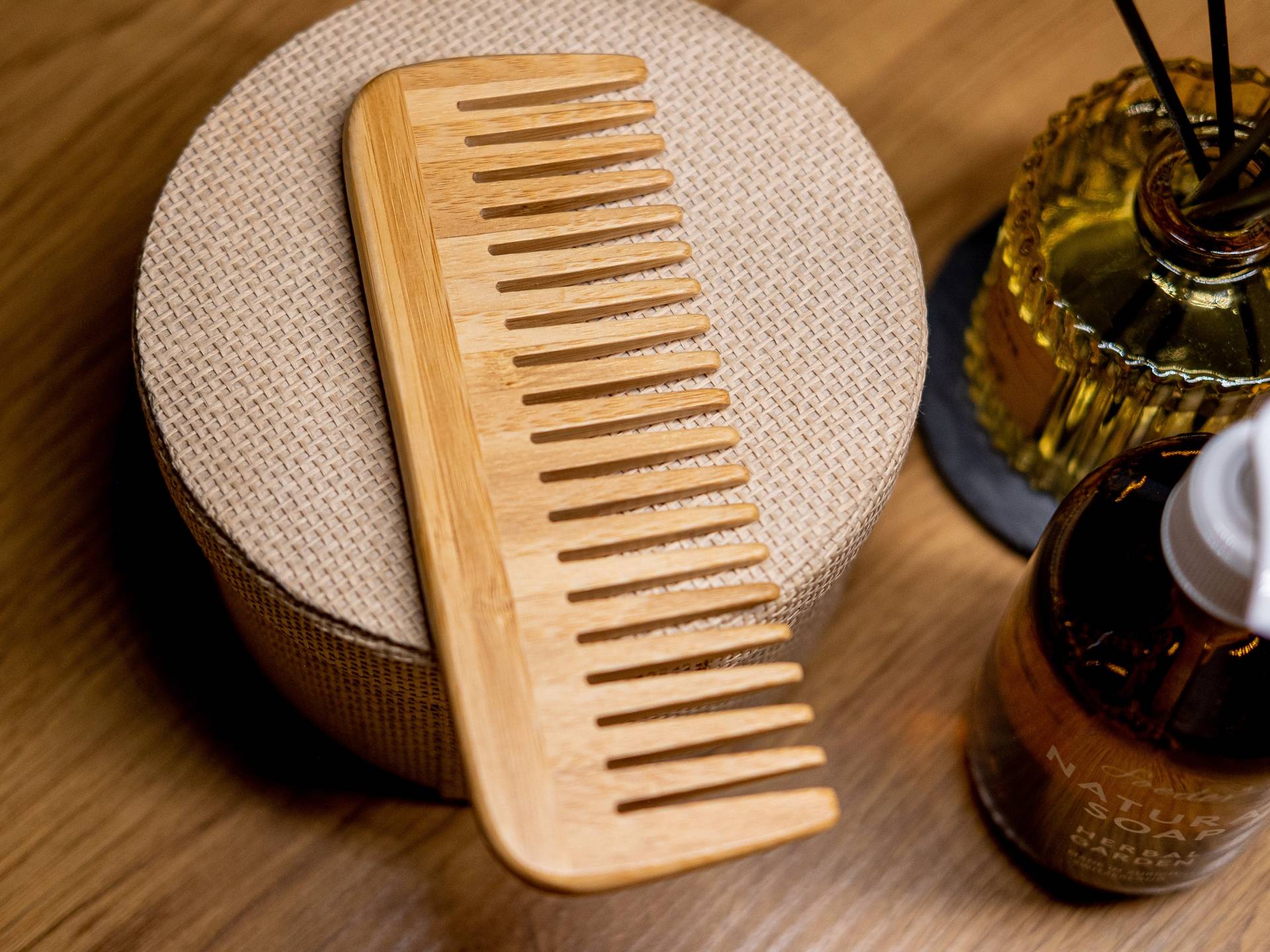 Professionelle Bürste Für Langes, Frizzy, Lockiges Und Permed Haar - Allround Kamm Pflege | Personalisiertes Geschenk Professionelle Bürste Für Langes, Frizzy, Lockiges Und Permed Haar - Allround Kamm Pflege | Personalisiertes Geschenk von BeeTreeEco