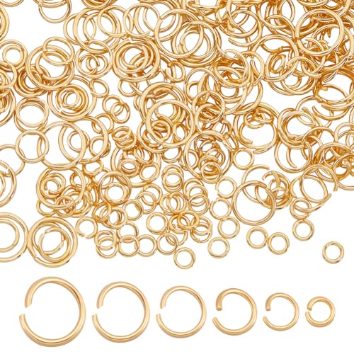 Beebeecraft 600 Stück 4/5/6/7/8/9 mm Offene Biegeringe, 24 Karat Vergoldet, 304 Edelstahl, Schmuckherstellung, Reparaturzubehör Mit Aufbewahrungsbox Für Selbstgemachte Armbänder, Fußkettchen Beebeecraft 600 Stück 4/5/6/7/8/9 mm Offene Biegeringe, 24 Karat Vergoldet, 304 Edelstahl, Schmuckherstellung, Reparaturzubehör Mit Aufbewahrungsbox Für Selbstgemachte Armbänder, Fußkettchen von Beebeecraft