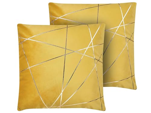 Beliani Dekokissen mit Füllung 2er Set gelb/Gold geometrisch Samtstoff 45x45 cm Pinus von Beliani