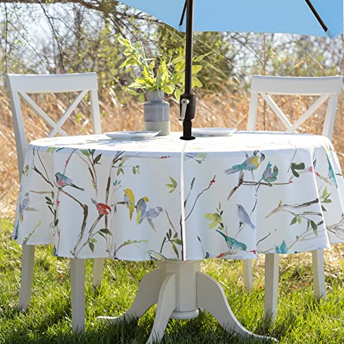 Benson Mills Menagerie Tischdecke, 70" Round with Umbrella Hole von Benson Mills