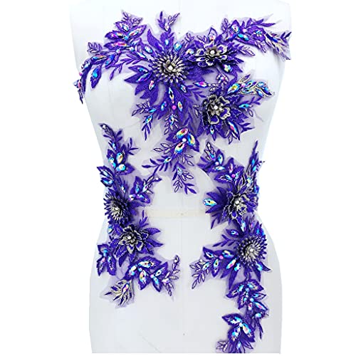 Applique, Patch-Stickerei. Handgenähte Perlen, Strasssteine, lila Spitzenapplikationen, dreidimensionale Blumen for Abschlussballkleider von BgnEhRfL