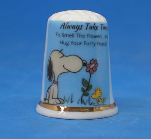 Birchcroft Fingerhut aus Porzellan, Sammlerstück, "Always Take Time", mit Displaybox Birchcroft Fingerhut aus Porzellan, Sammlerstück, "Always Take Time", mit Displaybox von Birchcroft China