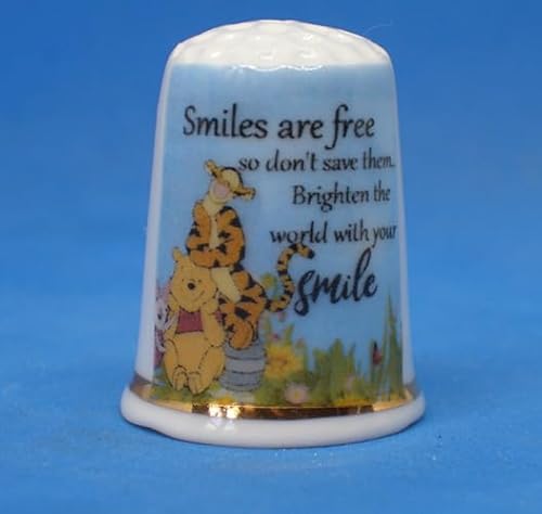 Birchcroft Fingerhut aus Porzellan, Sammlerstück, Smiles are Free, mit Displaybox Birchcroft Fingerhut aus Porzellan, Sammlerstück, Smiles are Free, mit Displaybox von Birchcroft China