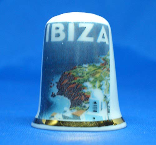 Birchcroft Porzellan-Fingerhut zum Sammeln – Reiseposter Ibiza – inklusive Box Birchcroft Porzellan-Fingerhut zum Sammeln – Reiseposter Ibiza – inklusive Box von Birchcroft China