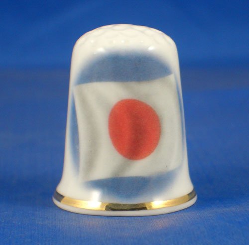 Porzellan-Flagge zum Sammeln von Japan Porzellan-Flagge zum Sammeln von Japan von Birchcroft China