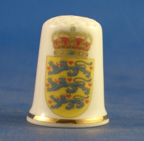 birchcroft Porzellan China zum Sammeln Fingerhut – National Emblem von Dänemark von Birchcroft China