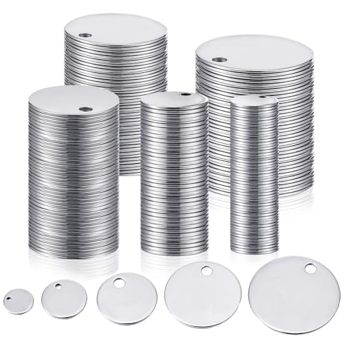 Blulu 100 Stück gemischte Größe Metall Stanzrohlinge Runde Edelstahl Blanko Anhänger mit Loch Silber Metall Blank Dog Tags Polierte Blanko Münzen zum Gravieren mit Schlüsselringen für Armband Blulu 100 Stück gemischte Größe Metall Stanzrohlinge Runde Edelstahl Blanko Anhänger mit Loch Silber Metall Blank Dog Tags Polierte Blanko Münzen zum Gravieren mit Schlüsselringen für Armband von Blulu