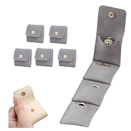 Boboeitody Reise-Schmuckkästchen, Organizer, kleine Schmuckschatulle für Damen, Samt-Innenfutter mit 4 Mini-Schmuckbeuteln, tragbare Reise-Schmucktasche für Ohrringe, Halsketten, Armbänder (20, gray) Boboeitody Reise-Schmuckkästchen, Organizer, kleine Schmuckschatulle für Damen, Samt-Innenfutter mit 4 Mini-Schmuckbeuteln, tragbare Reise-Schmucktasche für Ohrringe, Halsketten, Armbänder (20, gray) von Boboeitody