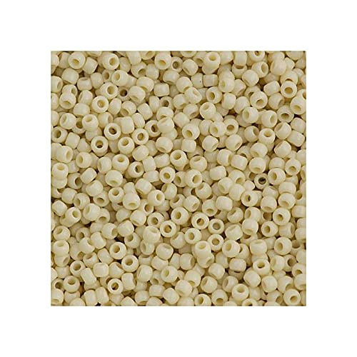 10 g TOHO Round Seed Beads Rocailles, size 8/0, Opaque Light Beige (# 51), Japan, Glass von Bohemia Crystal Valley