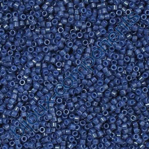 5 g Miyuki DELICA Seed Beads Rocailles, size 11/0, Duracoat Matte Opaque Navy (# DB2143), Japan, Glass von Bohemia Crystal Valley