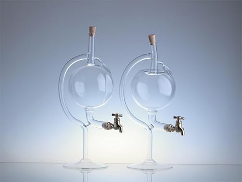 Friut Shaped Empty bottle on stand - apple, Glass, Czech Republic (0.5 litre) von Bohemia Crystal Valley