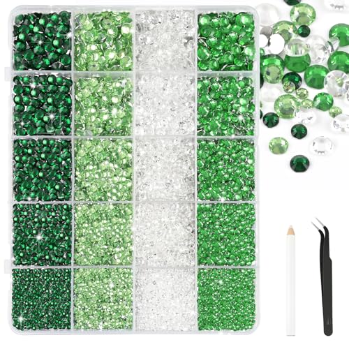 Bouiexye Grünes System Strasssteinen Set 28000 Stück Nailart Strasssteine Mit 1 Pinzette und Stift Geeignet für die DIY Dekoration von Kleidung Schuhen Nagelkunst Malerei usw von Bouiexye