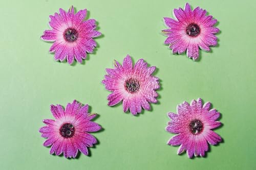 5 Holzknöpfe: Gänseblümchen, lila, 2,5 cm (05) von Boutique d'isacrea