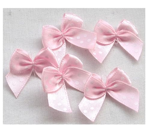 6 Stück Applikationen aus Satin: Fliege, Hellrosa, weiße Punkte, 30 x 25 mm (15) von Boutique d'isacrea