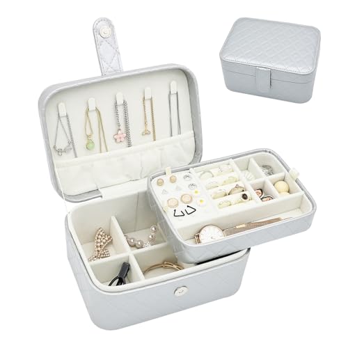 Boxudeli Schmuckkästchen, 2-Ebenen Schmuck-Organizer, Mittelgroße Reise Schmuckschatulle, Tragbare Schmuckaufbewahrungsboxen aus Kunstleder mit Argyle-Muster für Damen (Silbergrau) von Boxudeli