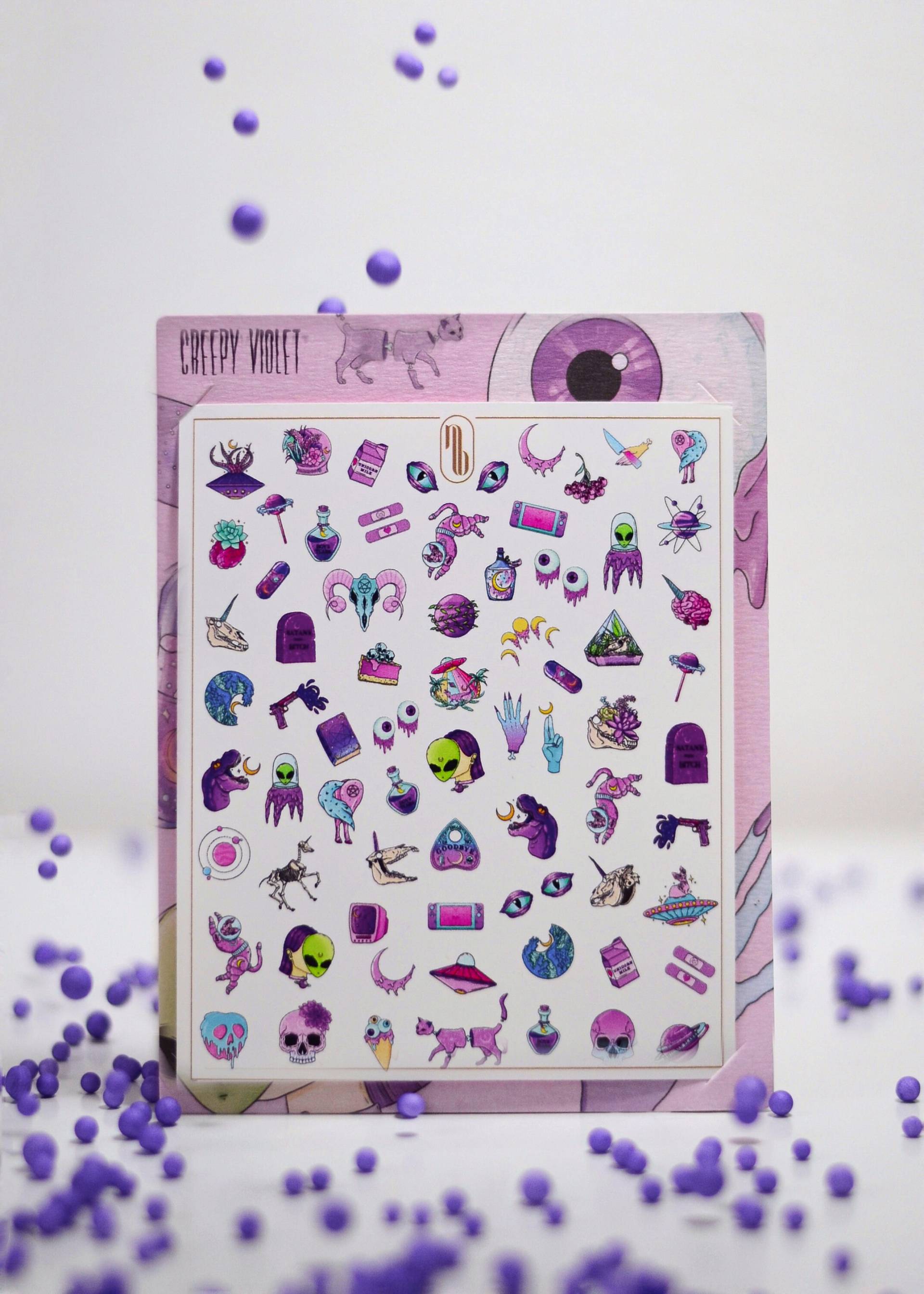 Gruseliges Violett | Wasserschiebefolie Nagel Abziehbild Set Nagelkunst von BraaunNails