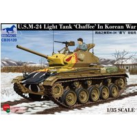US Light Tank Chaffee in Korean War von Bronco Models