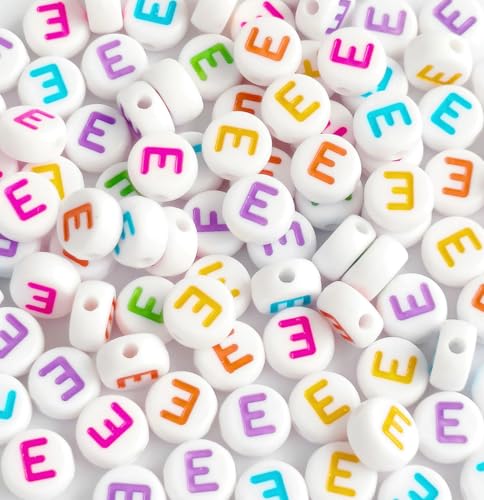 Bxwoum 100 Stück Acryl Alphabet Perlen 4x7mm Alphabet Perlen für Schmuckherstellung Weiß Rund Bunt Buchstabe E Perlen für Schmuckherstellung Armband Halskette von Bxwoum