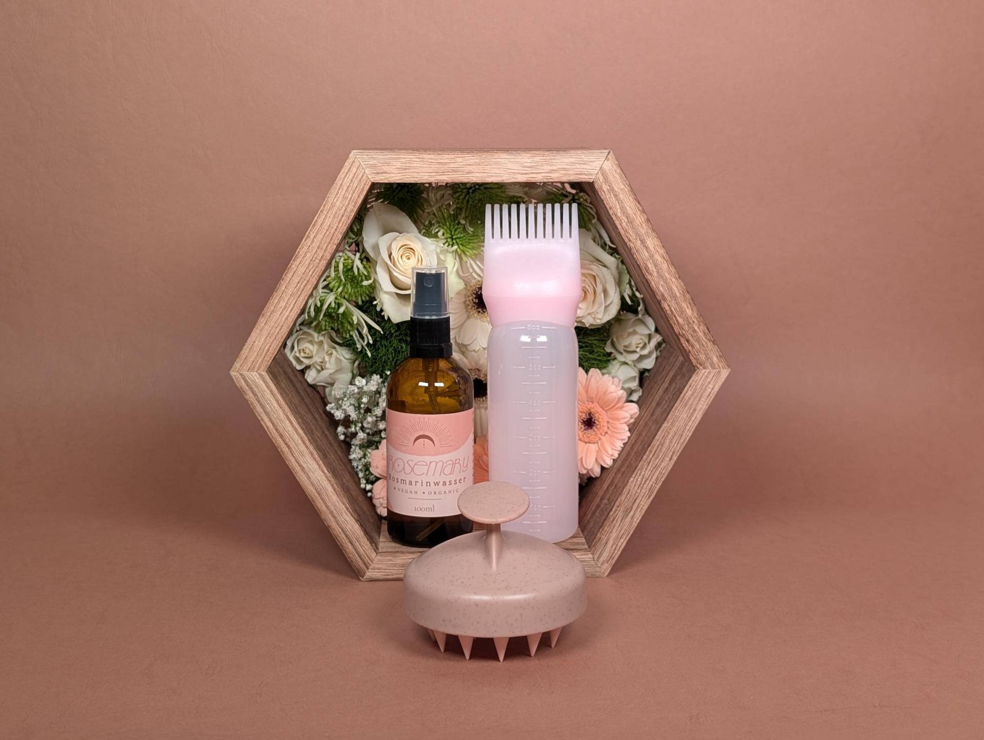 Rosmarinwasser, Kopfhautmassagebürste & Haarwurzelkamm, Kopfhautpflege, Haarpflege - Kopfhaut Bundle Rosmarinwasser, Kopfhautmassagebürste & Haarwurzelkamm, Kopfhautpflege, Haarpflege - Kopfhaut Bundle von ByLiloandSary