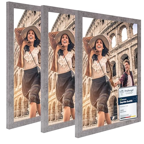 CABBEL 3er Set Bilderrahmen 30x40 cm MDF Holz-Rahmen mit bruchsicherem Acrylglas, ideal für Poster, Portraits in Grau/Beton CABBEL 3er Set Bilderrahmen 30x40 cm MDF Holz-Rahmen mit bruchsicherem Acrylglas, ideal für Poster, Portraits in Grau/Beton von CABBEL
