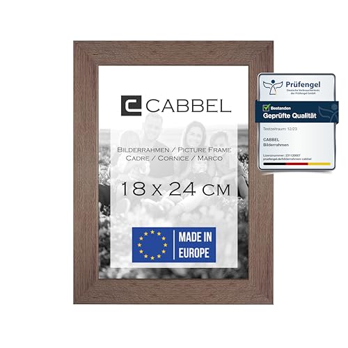 CABBEL Bilderrahmen 18x24 cm, Eiche Dunkel, stabiles MDF-Holz Rahmen, bruchsicherem Plexi-Glas, zum Aufhängen & Aufstellen, ideal für Fotos/Bilder/Collage CABBEL Bilderrahmen 18x24 cm, Eiche Dunkel, stabiles MDF-Holz Rahmen, bruchsicherem Plexi-Glas, zum Aufhängen & Aufstellen, ideal für Fotos/Bilder/Collage von CABBEL