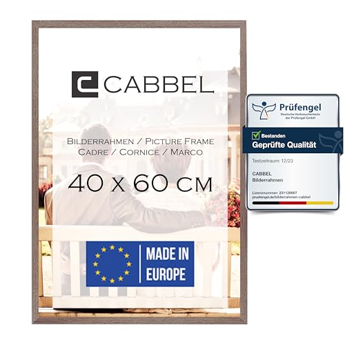 CABBEL Bilderrahmen 40x60 cm, Eiche Dunkel, stabiles MDF-Holz Rahmen, bruchsicherem Plexi-Glas, zum Aufhängen, ideal für Fotos/Bilder/Collage CABBEL Bilderrahmen 40x60 cm, Eiche Dunkel, stabiles MDF-Holz Rahmen, bruchsicherem Plexi-Glas, zum Aufhängen, ideal für Fotos/Bilder/Collage von CABBEL