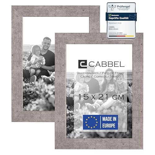 CABBEL Doppelpack (2er Set) Bilderrahmen 15x21 cm, Grau/Beton, stabiles MDF-Holz Rahmen, bruchsicherem Plexi-Glas, zum Aufhängen & Aufstellen, ideal für Fotos/Bilder/Collage von CABBEL