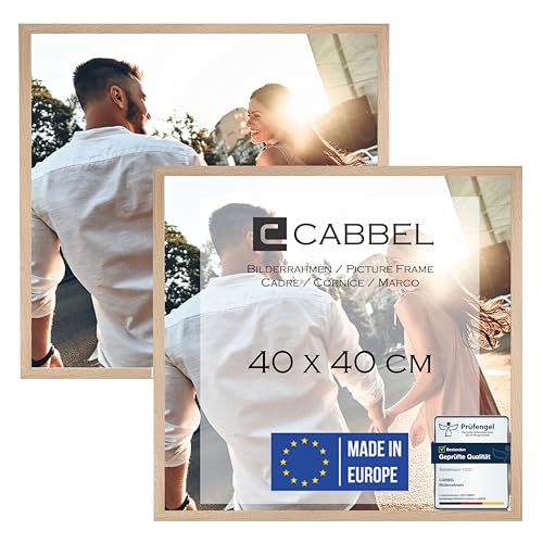 CABBEL Doppelpack (2er Set) Bilderrahmen 40x40 cm, Natur, stabiles MDF-Holz Rahmen, bruchsicherem Plexi-Glas, zum Aufhängen, ideal für Fotos/Bilder/Collage von CABBEL