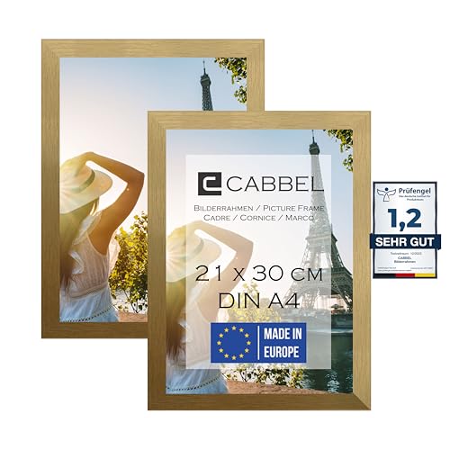 CABBEL Doppelpack (2er Set) Bilderrahmen DIN A4 21x30 MDF Holz-Rahmen in Gold | zum Aufhängen & Aufstellen | mit bruchsicherem Plexi-Glas/Modern | ideal für Fotos/Bilder/Collage von CABBEL