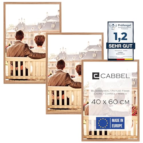 CABBEL Dreierpack (3 Stk.) Bilderrahmen 40x60 cm MDF Holz-Rahmen in Eiche | mit bruchsicherem Plexi-Glas/Modern, zum Aufhängen, ideal für Fotos/Bilder/Collage von CABBEL