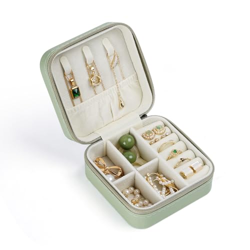 CASEGRACE Reise-Schmucketui, kleine Schmuckschatulle, tragbarer Schmuck-Reise-Organizer, Aufbewahrungskoffer für Ringe, Ohrringe, Halsketten, Armbänder, Geschenk für Frauen und Mädchen, Grün CASEGRACE Reise-Schmucketui, kleine Schmuckschatulle, tragbarer Schmuck-Reise-Organizer, Aufbewahrungskoffer für Ringe, Ohrringe, Halsketten, Armbänder, Geschenk für Frauen und Mädchen, Grün von CASEGRACE